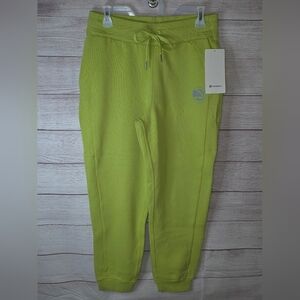 NWT Lululemon Size 8 Scuba High Rise Jogger Wasabi Green
